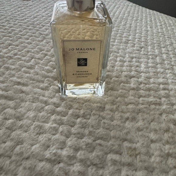 Jo Malone Mimosa & Cardamom Cologne - Silver Cap - Picture 2 of 3